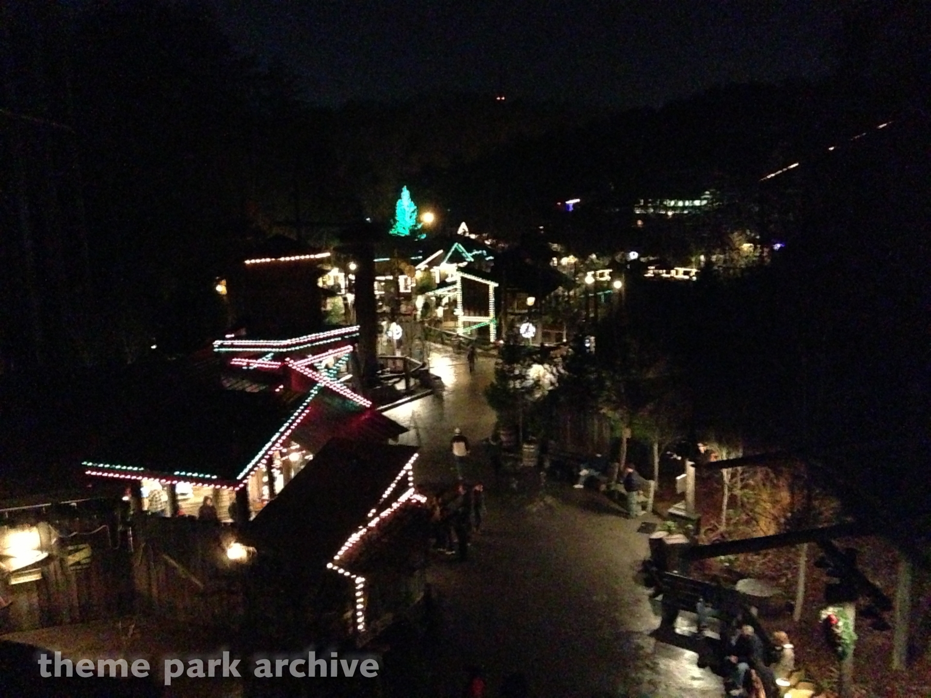 Timber Canyon at Dollywood Theme Park Archive
