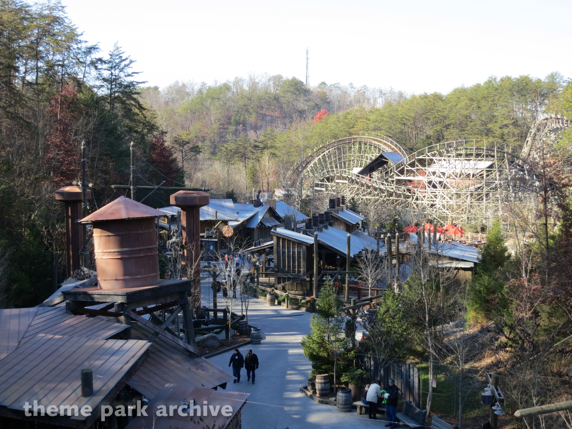 Timber Canyon at Dollywood Theme Park Archive