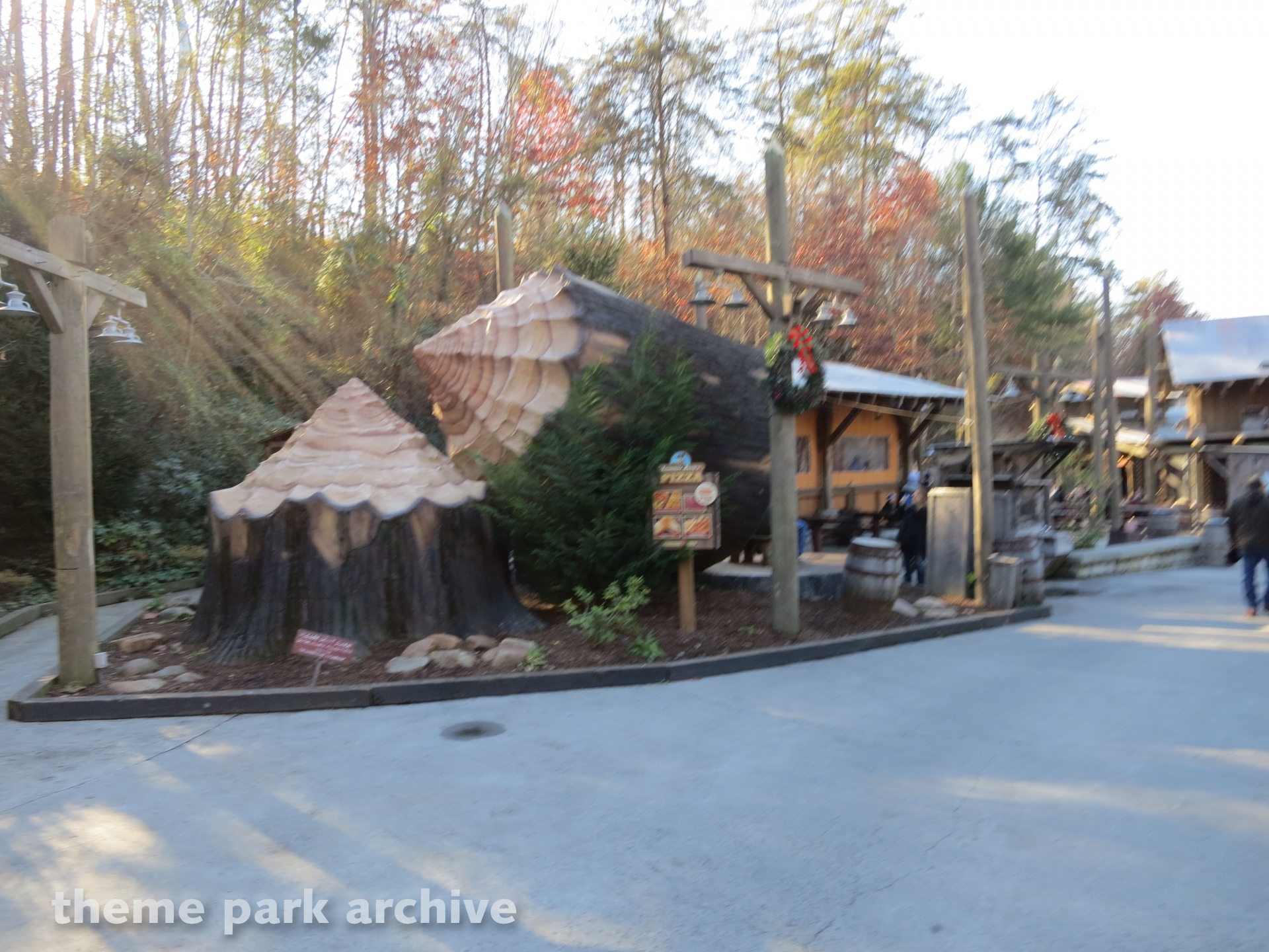 Timber Canyon at Dollywood Theme Park Archive