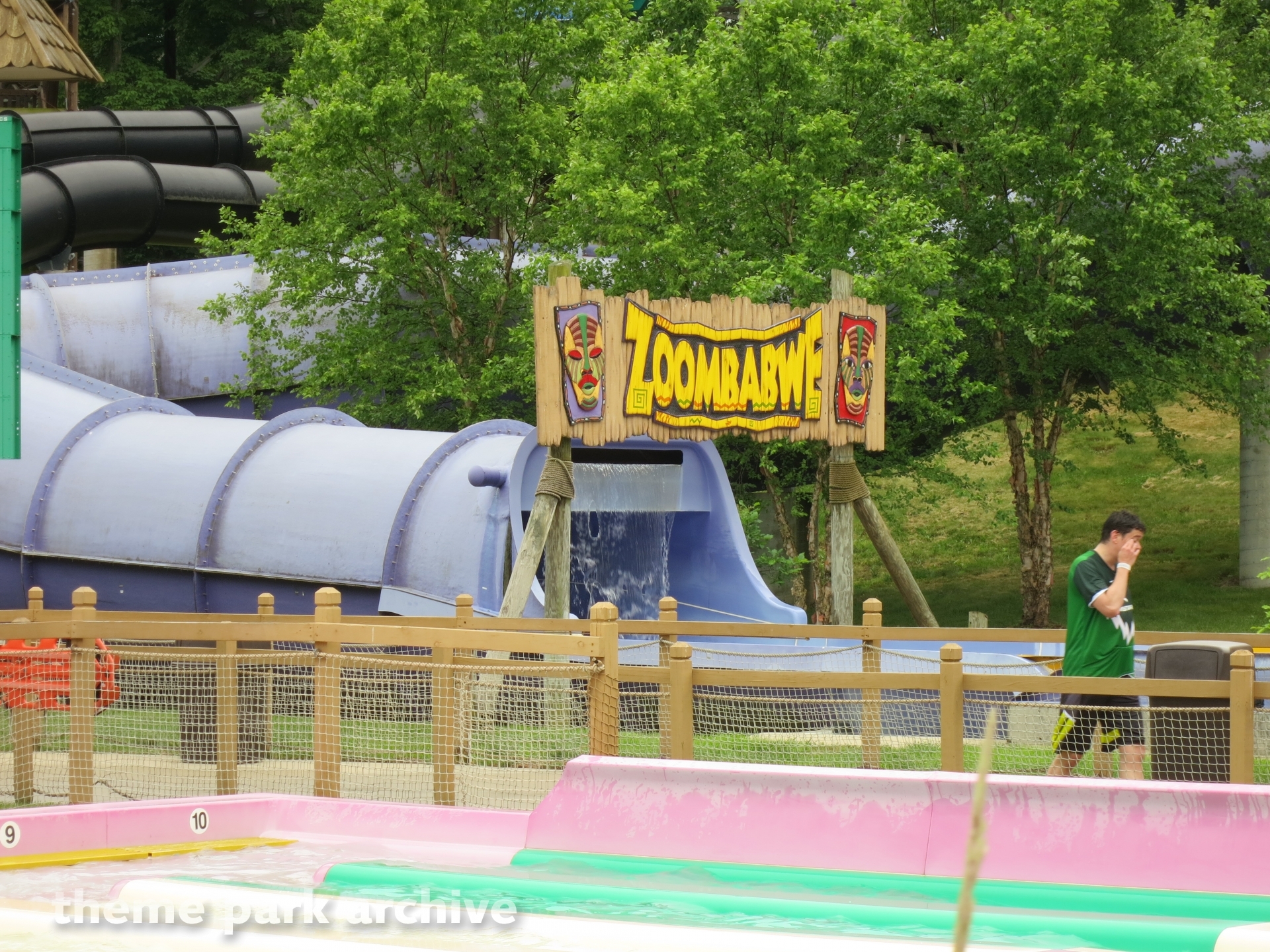 ZOOMbabwe at Holiday World Theme Park Archive