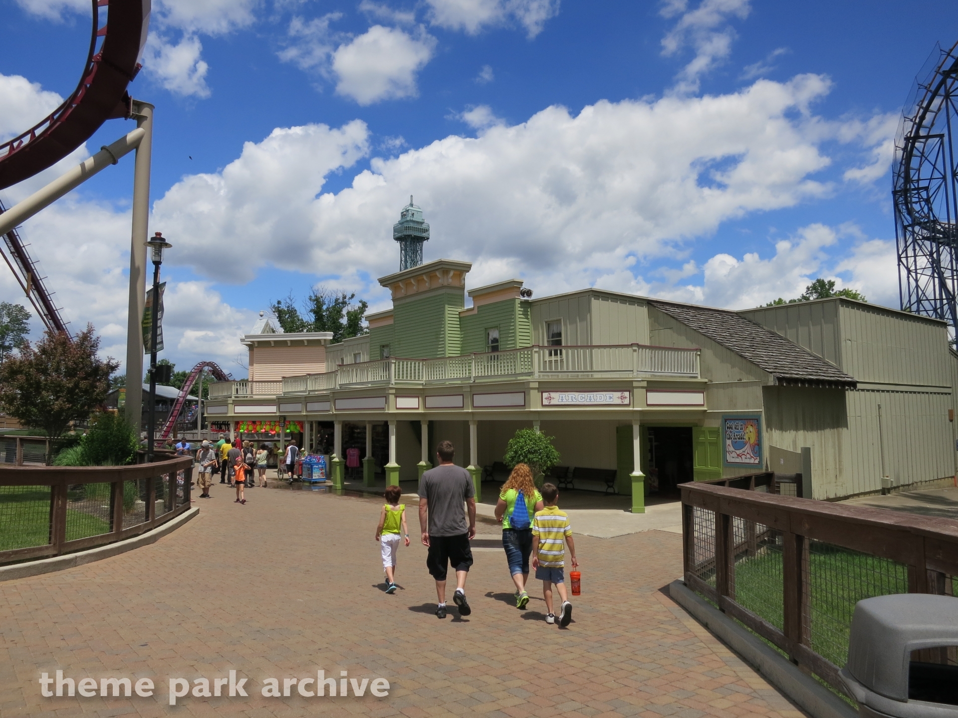 Rivertown at Kings Island Theme Park Archive
