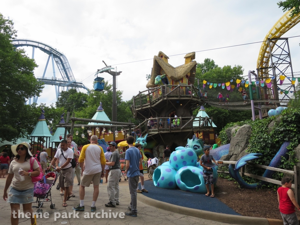 Land Of The Dragons At Busch Gardens Williamsburg | Theme Park Archive