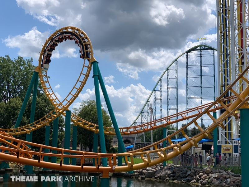 Corkscrew at Valleyfair Theme Park Archive