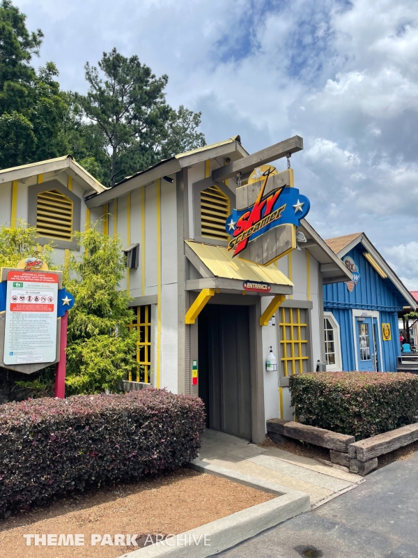 SkyScreamer at Six Flags Over Theme Park Archive