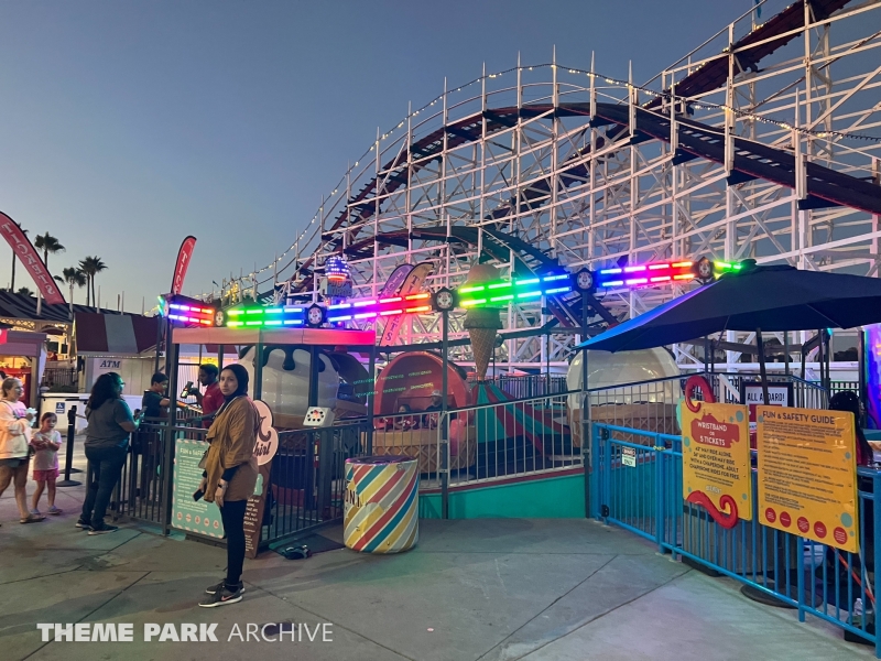 Tilt a Whirl at Belmont Park Theme Park Archive