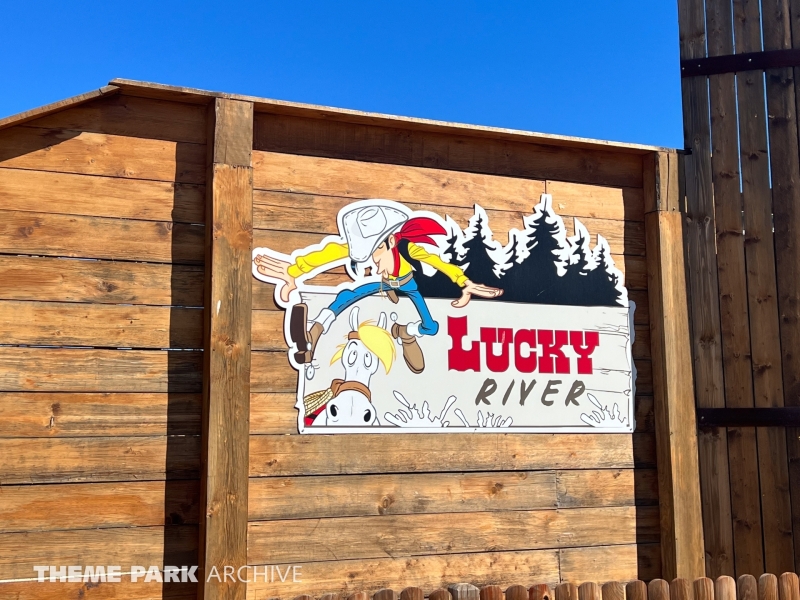 Lucky River at Parc Spirou Theme Park Archive