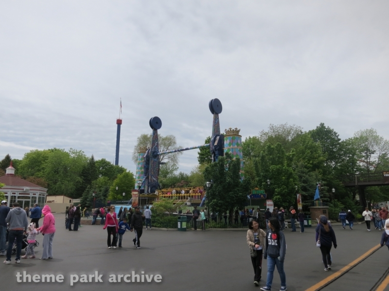 King Chaos at Six Flags Great America Theme Park Archive