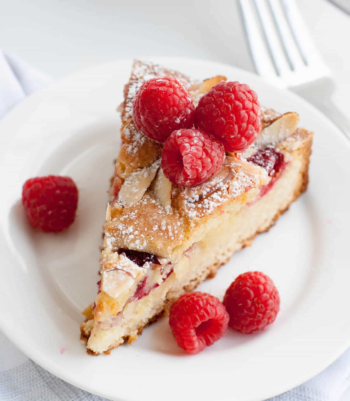The white chocolate cake layers are simple to make because we use a box mix doctored up with sour cream and pudding. Holiday Baking 2016 - The Merchant Baker