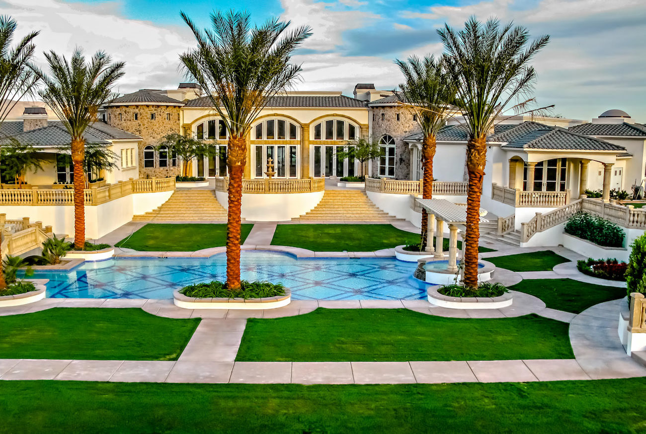 Casa Rancho Mirage your private 5 stars resort is waiting for you in