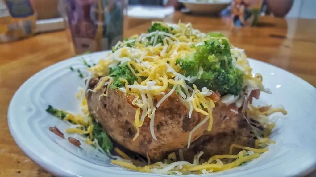 10 Quick and Easy Homemade Meals for Dinner The Mom On the Move