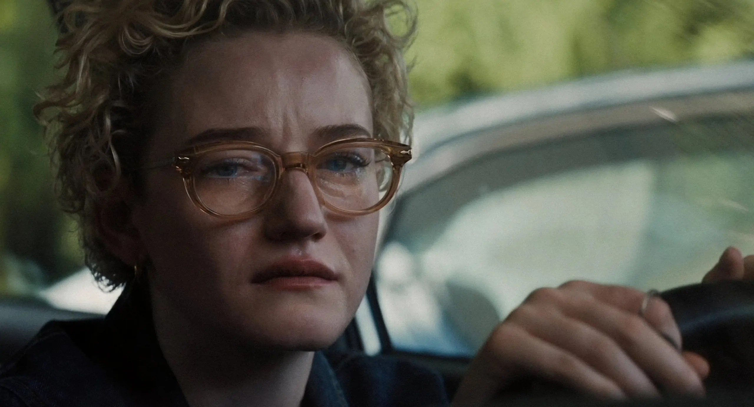 "Weapons" Hits the Mark Best Psychological Horror Movie of the Moment