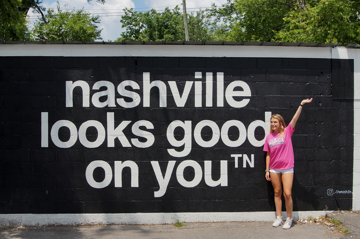 Nashville Looks Good on You Mural Nashville Checklist