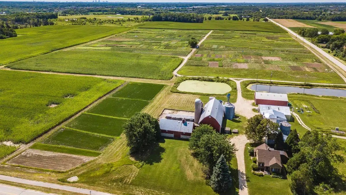 What is a Land Trust? How It Works. Types and Examples