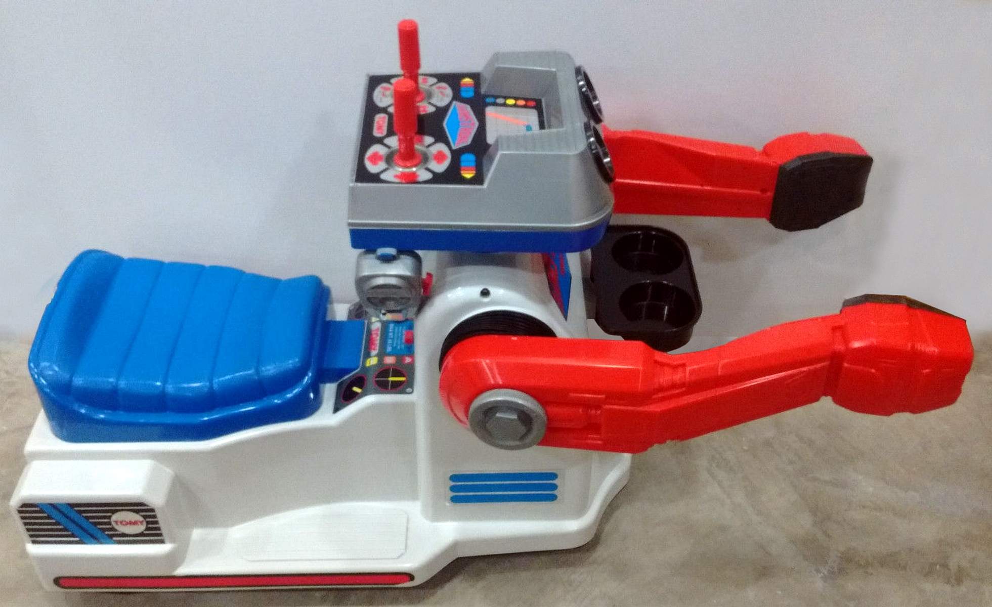 Armstrong Mobile Poweride The Old Robot's  Site