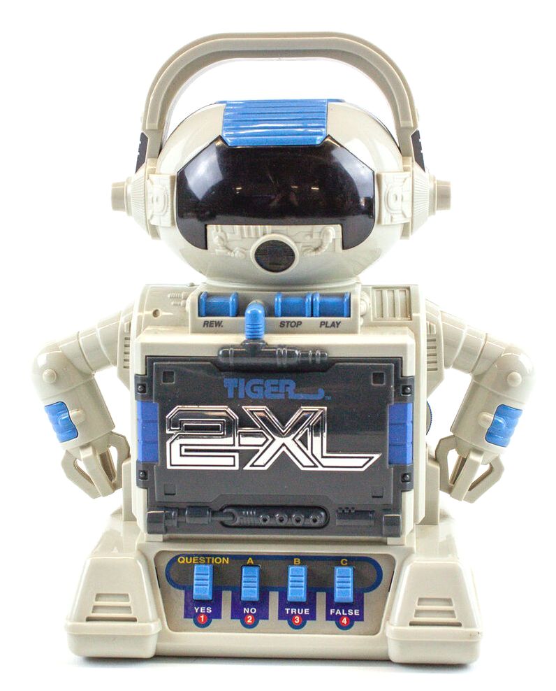 2XL Talking Robot by Tiger Electronics The Old Robots  Site