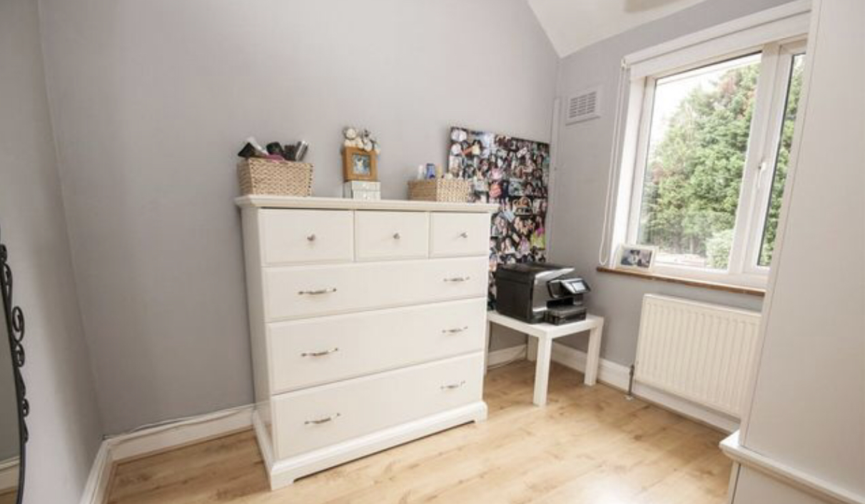 Beautifully Presented 2 Bedroom Property in Bexleyheath The Online