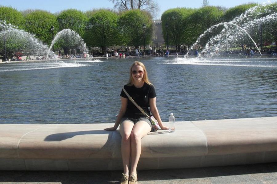 Katie Ellis The Rocket