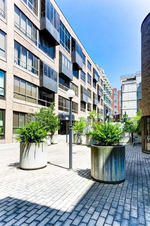 61055 Lombard Street, Toronto The O'Reilly Group Hamilton and