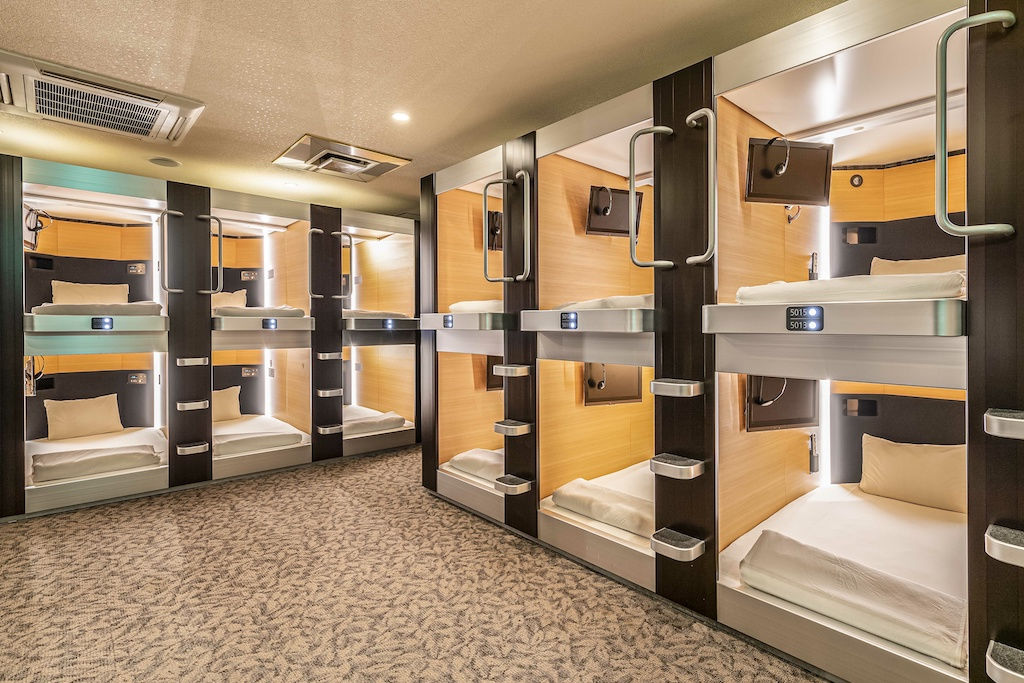 Hostel vs Hotel Which Option Suits You Best?