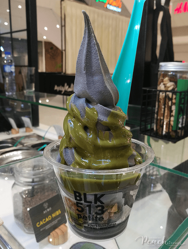 Froyo Love BLK 513 Activated Charcoal Frozen Yogurt The Peach Kitchen