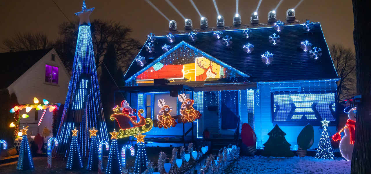 Metro Detroit's Festive Glow A Guide to the Best Free Home Christmas