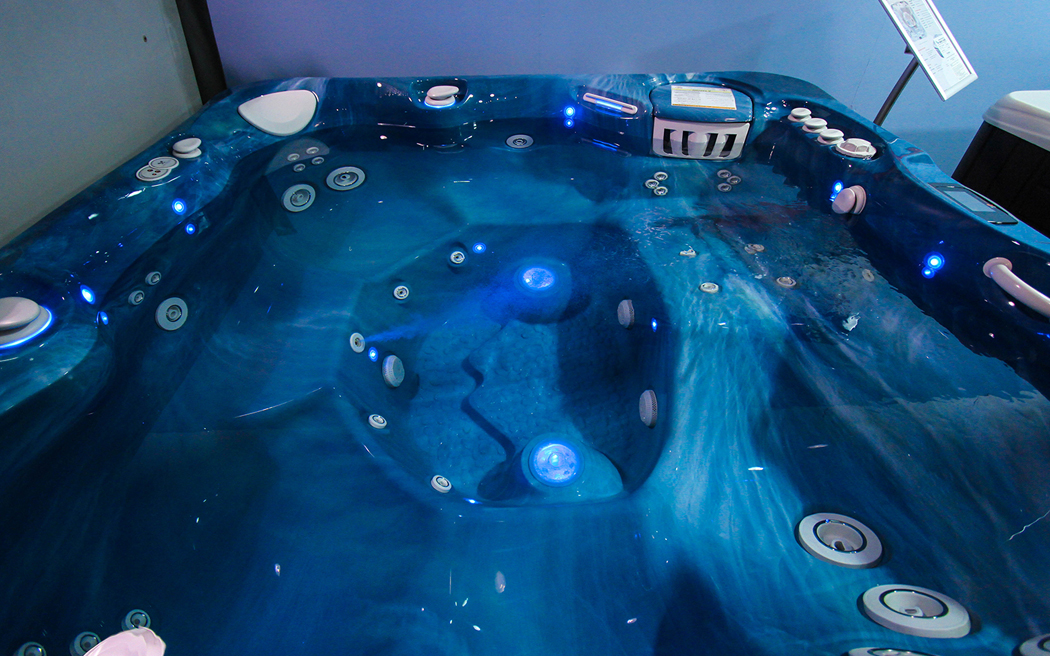 Showroom l Hot Tubs in Kalamazoo l The Pool Guys