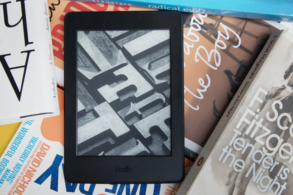 The Bookshelf Books in the Hand, Books in the Ether Public Discourse