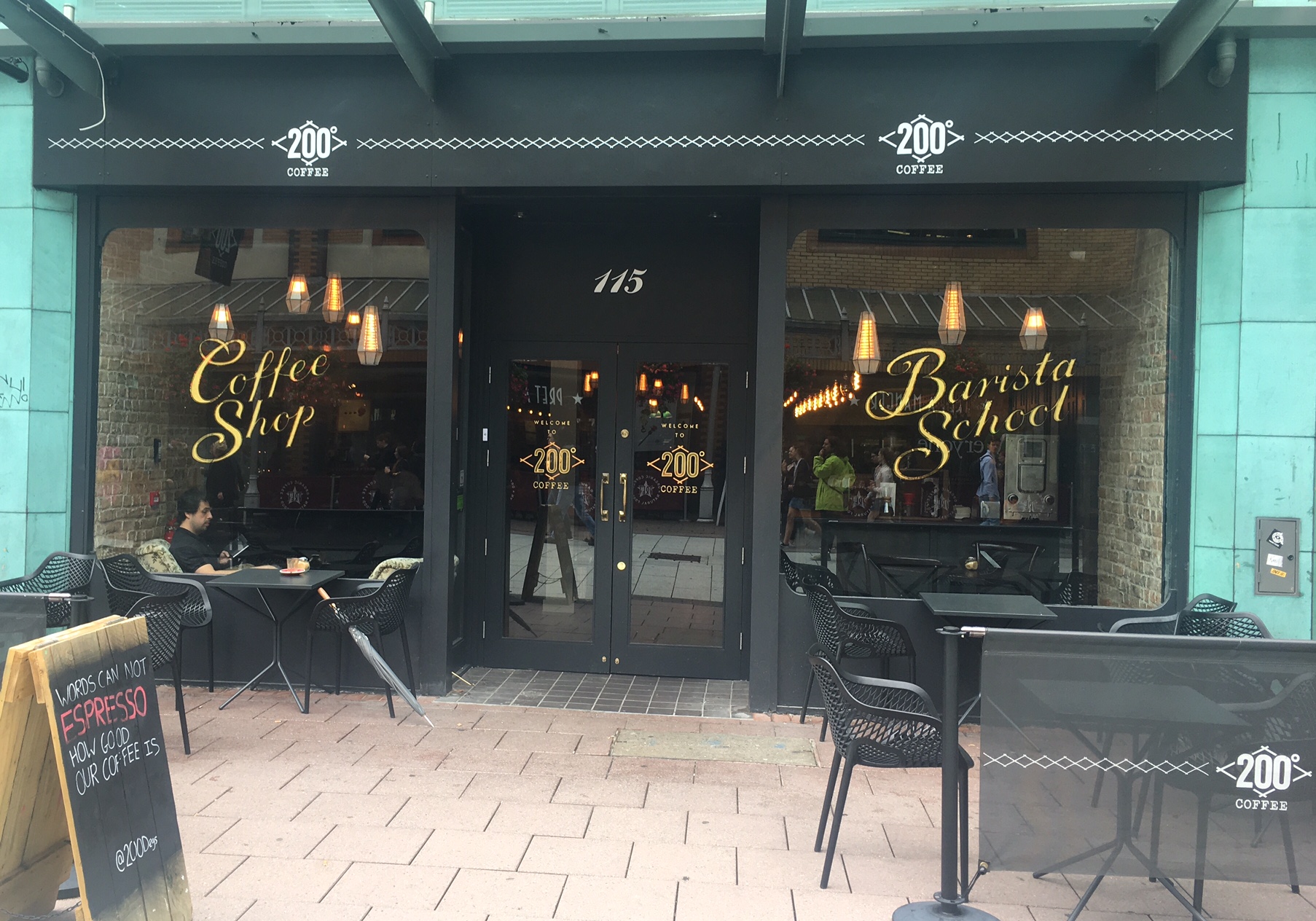 Coffee shop review 200 Degrees Queen St, Cardiff The Rare Welsh Bit