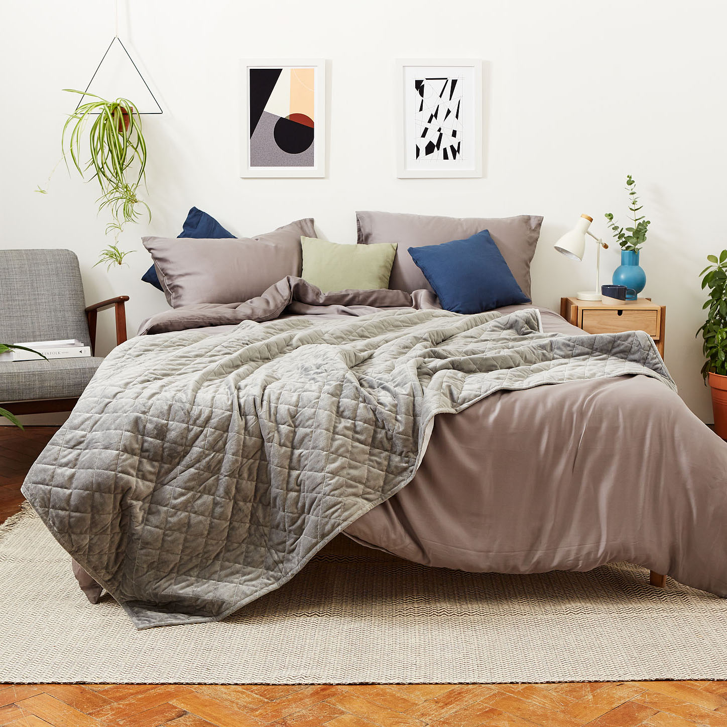 The Science of Stress . By Naomi Lake — The Review Review