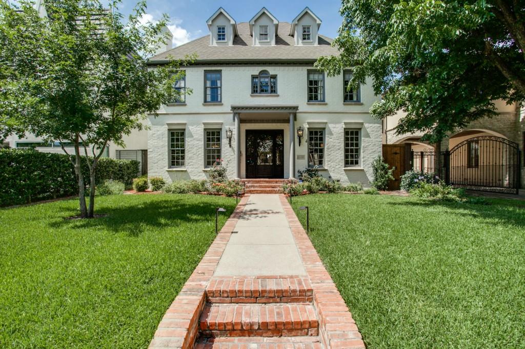 THE RHODES GROUP Highland Park Listing of the Week The Rhodes Group