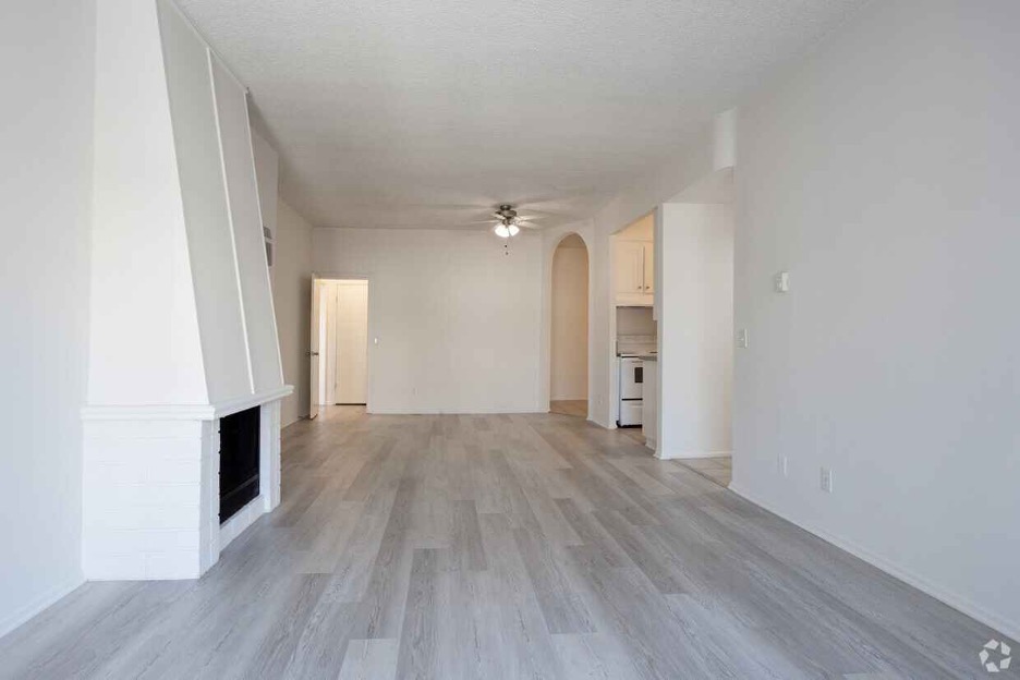 Apartments The Roberts Companies