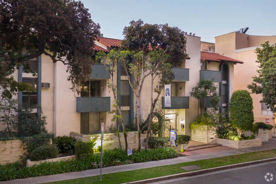 Apartments The Roberts Companies