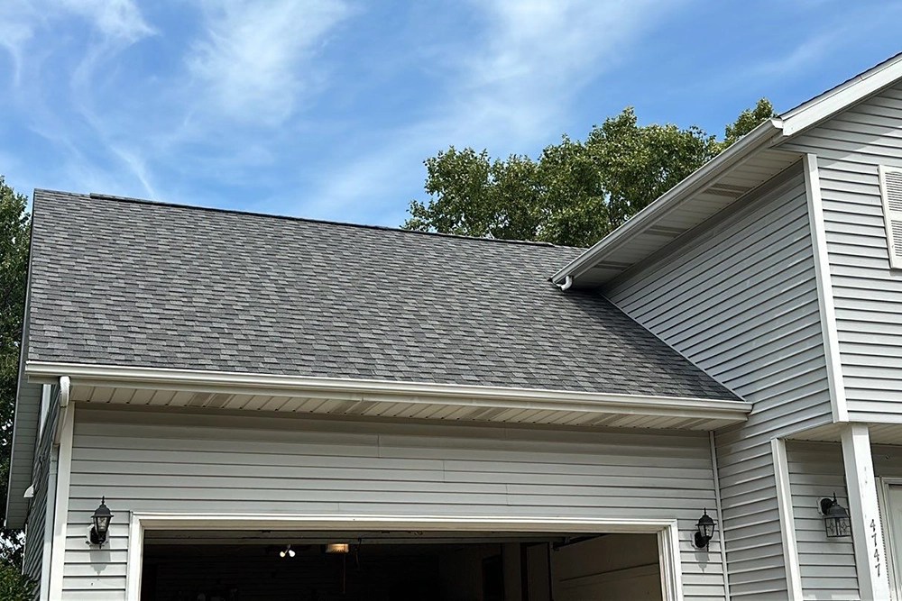 Local Roofing company | ROOF TIGER