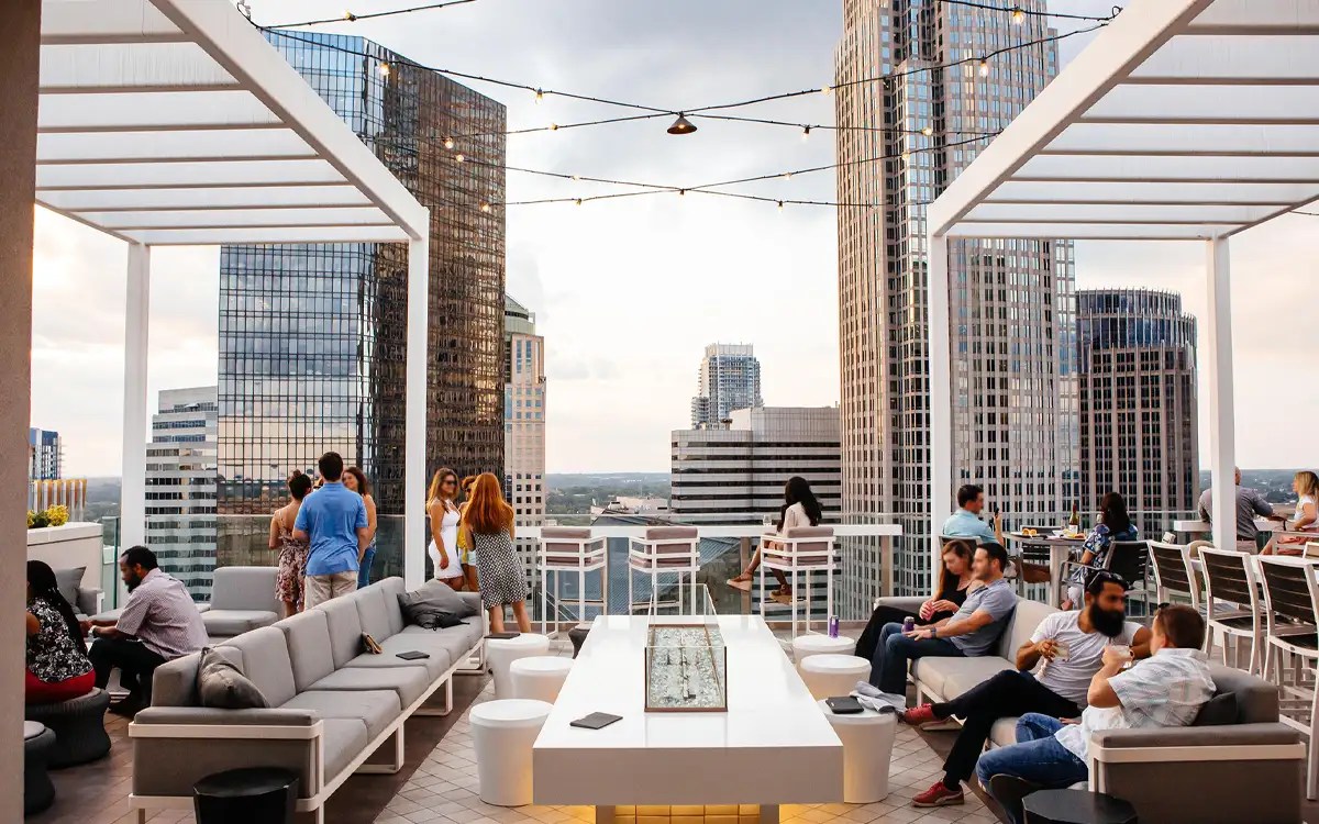 13 Best Rooftop Bars in Charlotte [2024 UPDATE]