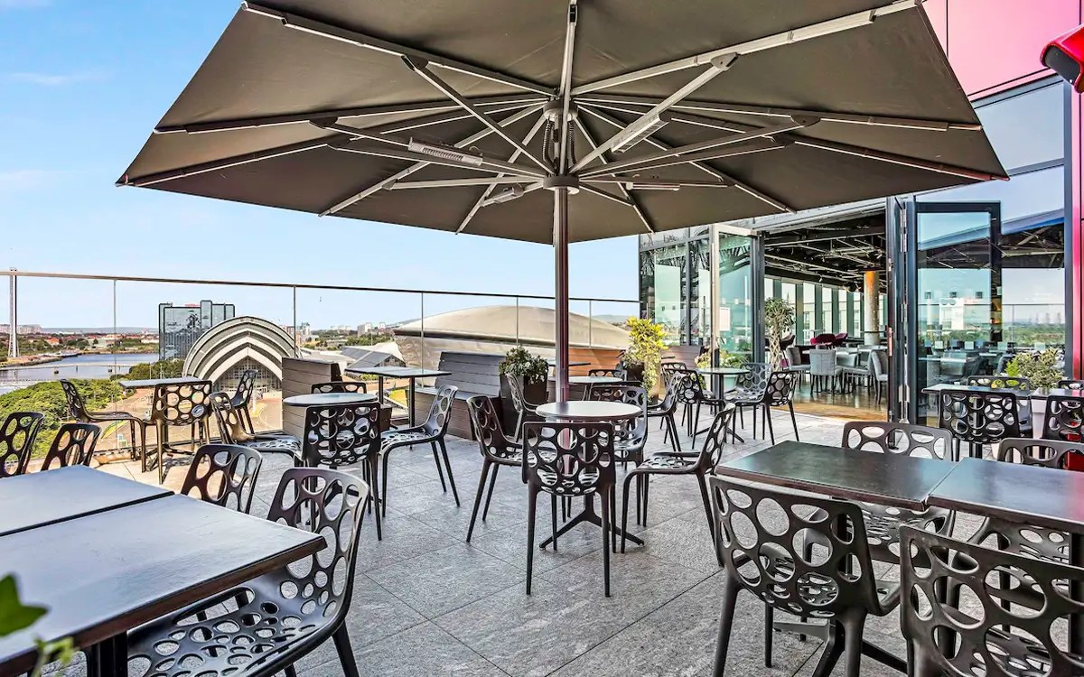 9 Best Rooftop Bars in Glasgow [2024 UPDATE]