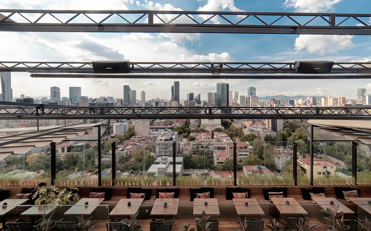 14 Best Rooftop Bars in Mexico City [2024 UPDATE]