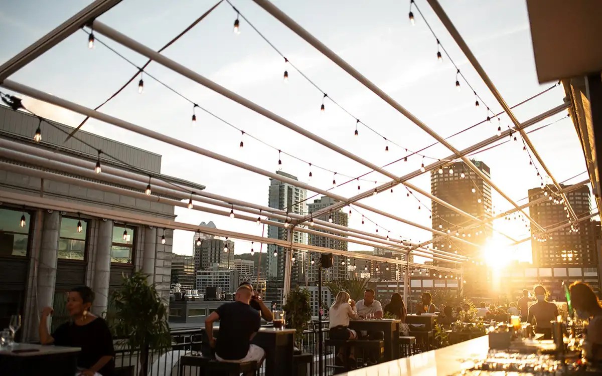 15 Best Rooftop Bars in Montreal [2024 UPDATE]