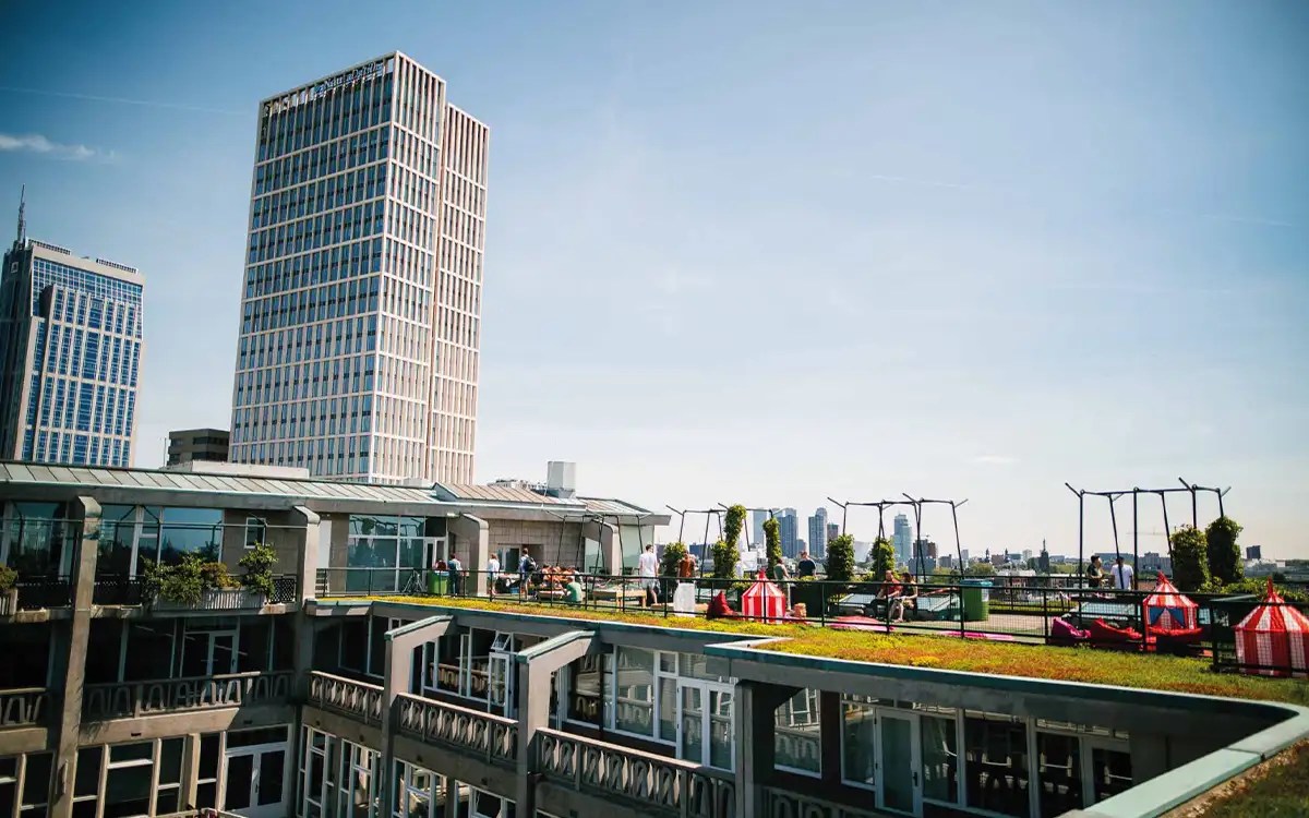 7 Best Rooftop Bars in Rotterdam [2024 UPDATE]