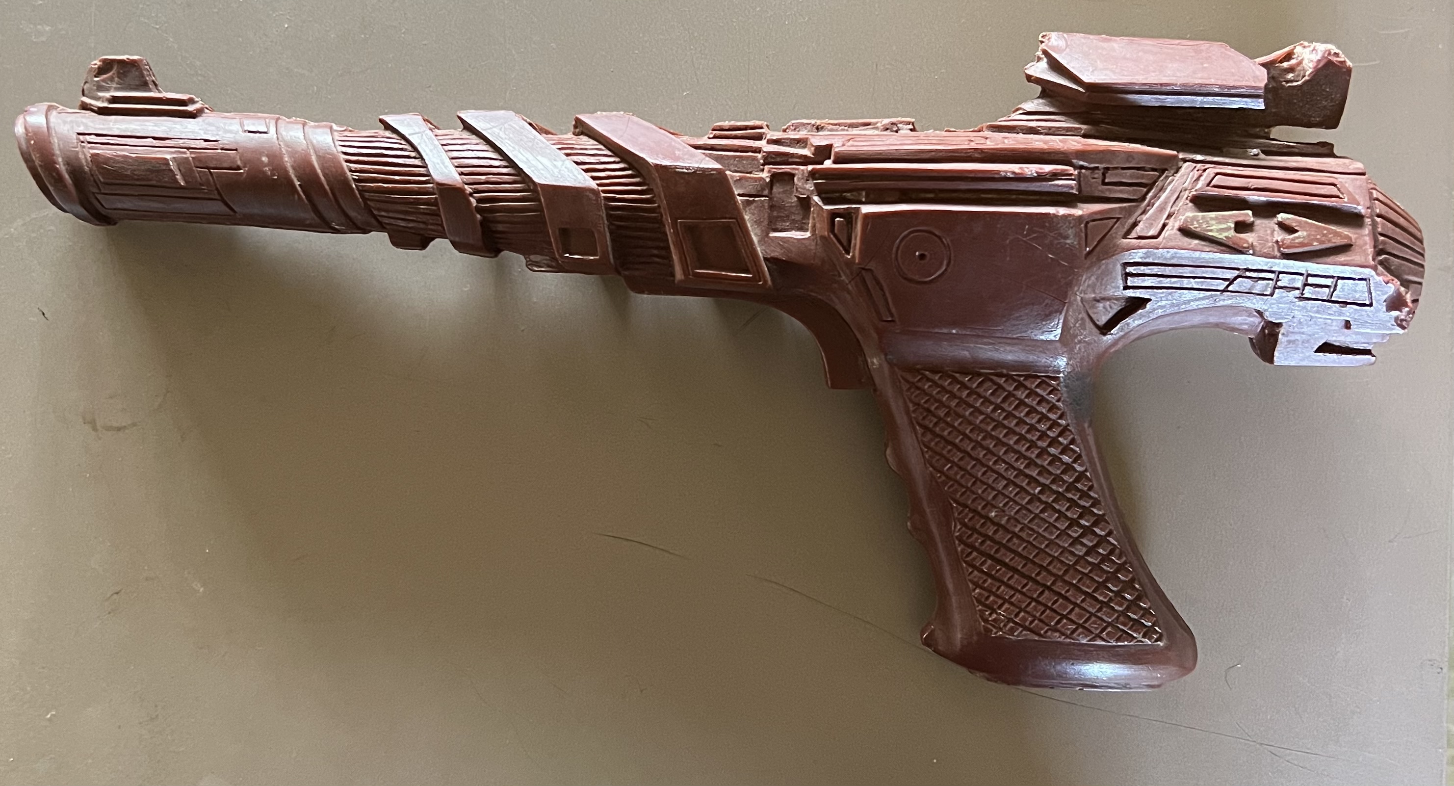 Help please! Is this Buck Rogers Draconian Guard Laser Gun an unused