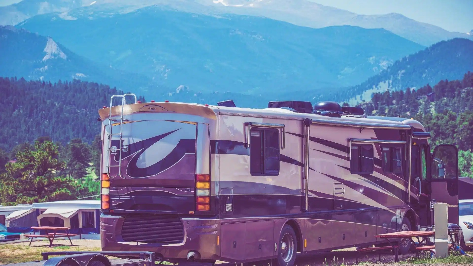 What Is A Big Rig RV?