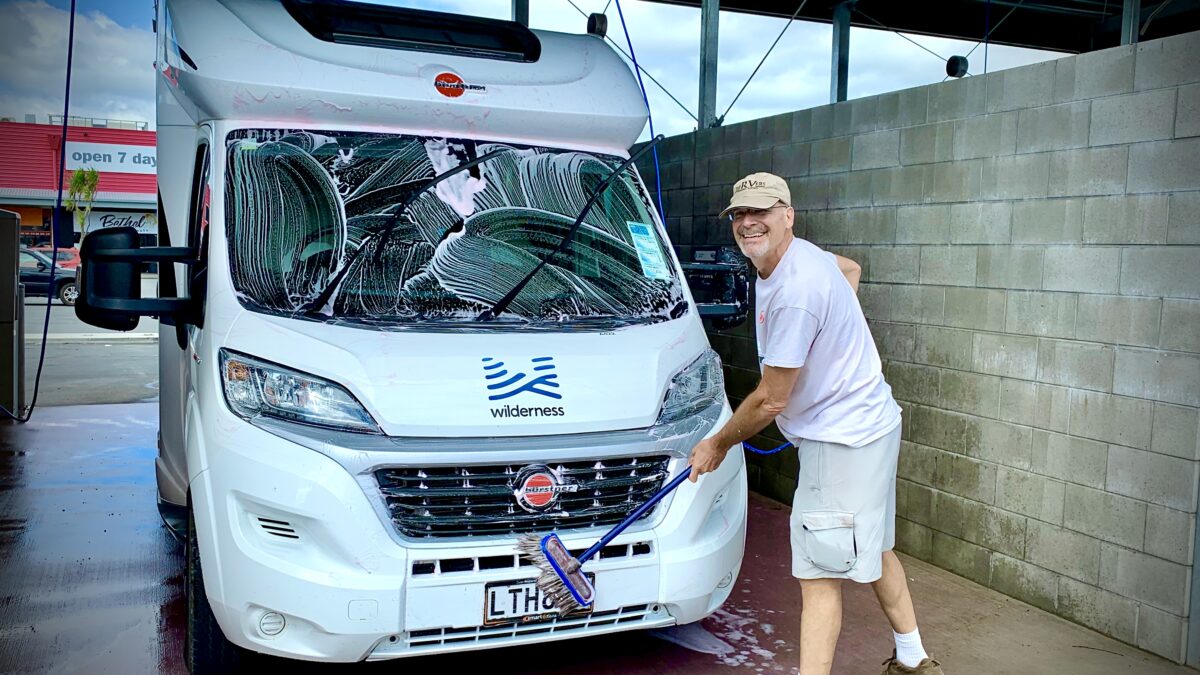 I’ve Got a Dirty RV! How Do I Find an RV Wash Near Me?