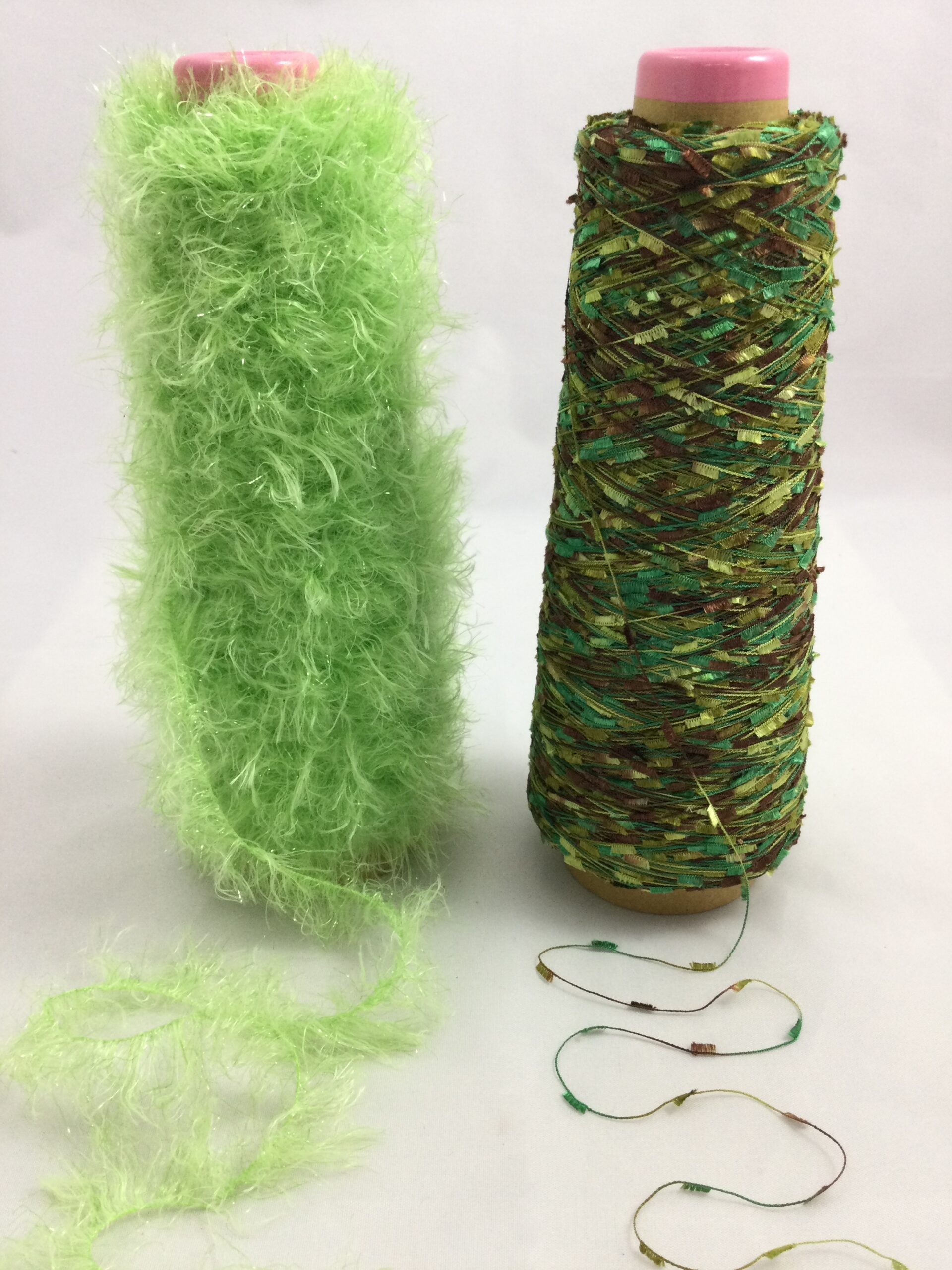 Novelty yarn pair N004 The Saori Shed