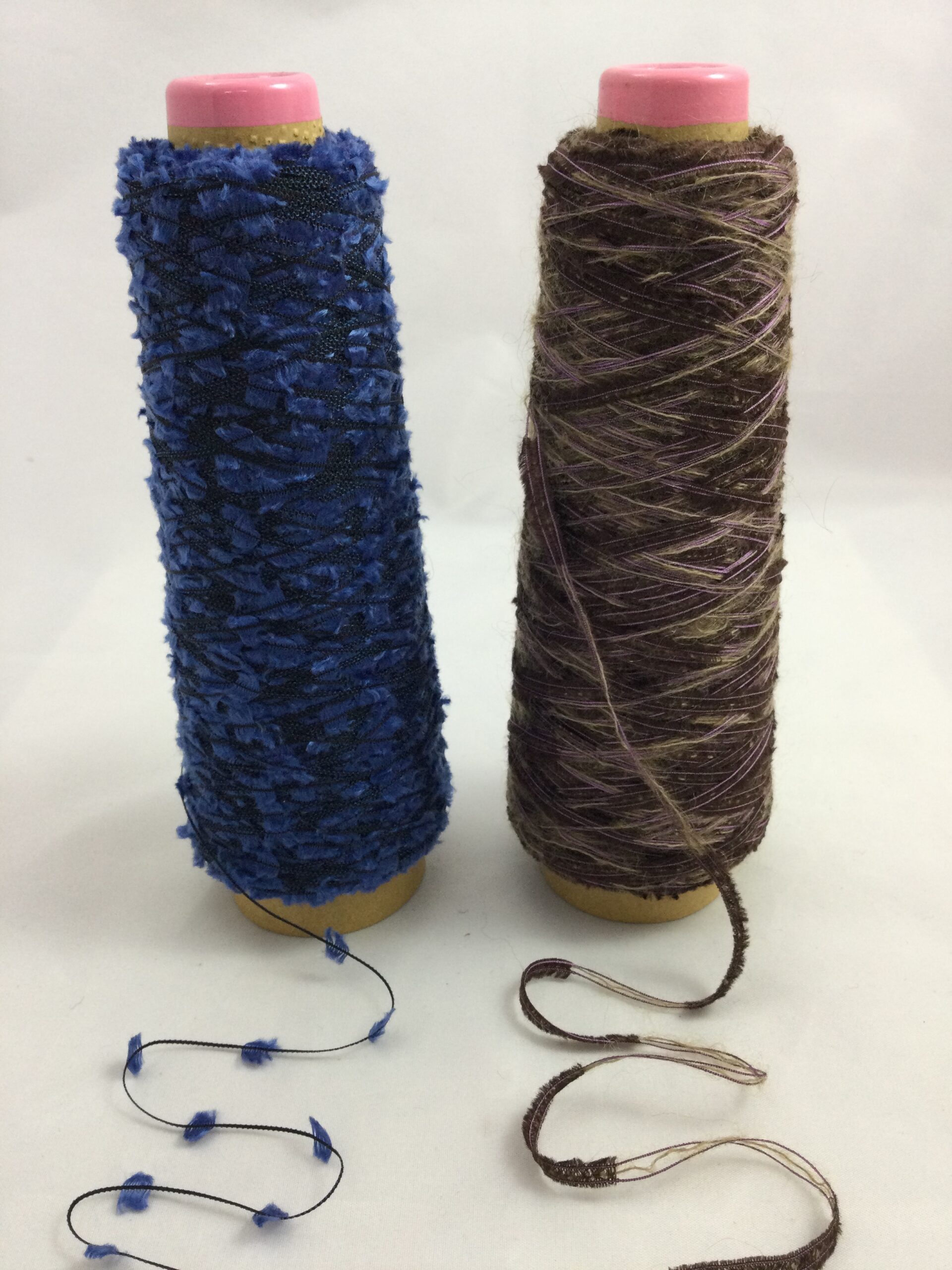 Novelty yarn pair N007 The Saori Shed