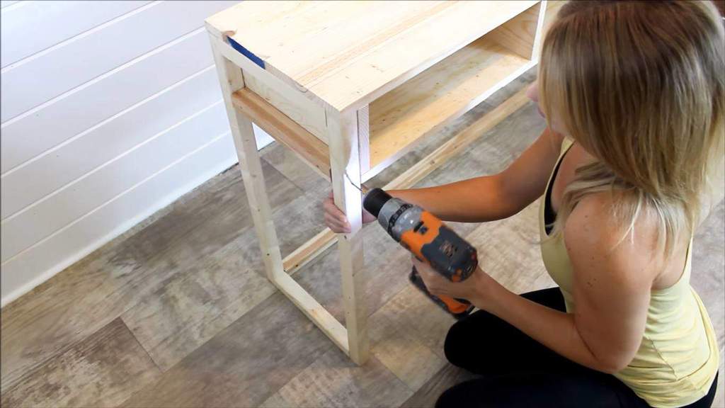 How To Build Your Own Rustic DIY Console Table for 30