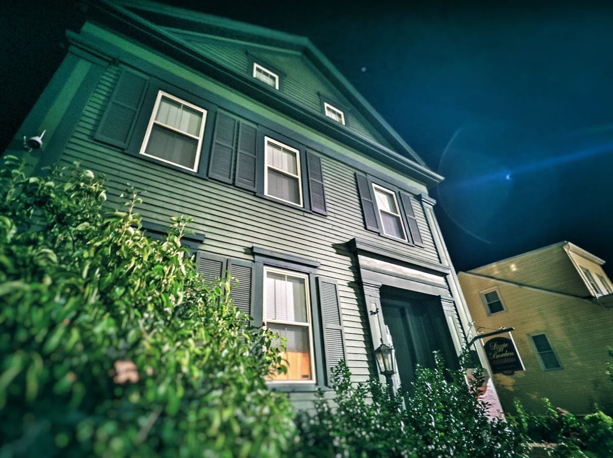 The Lizzie Borden House Bed & Breakfast Travel Review Team Skelegore