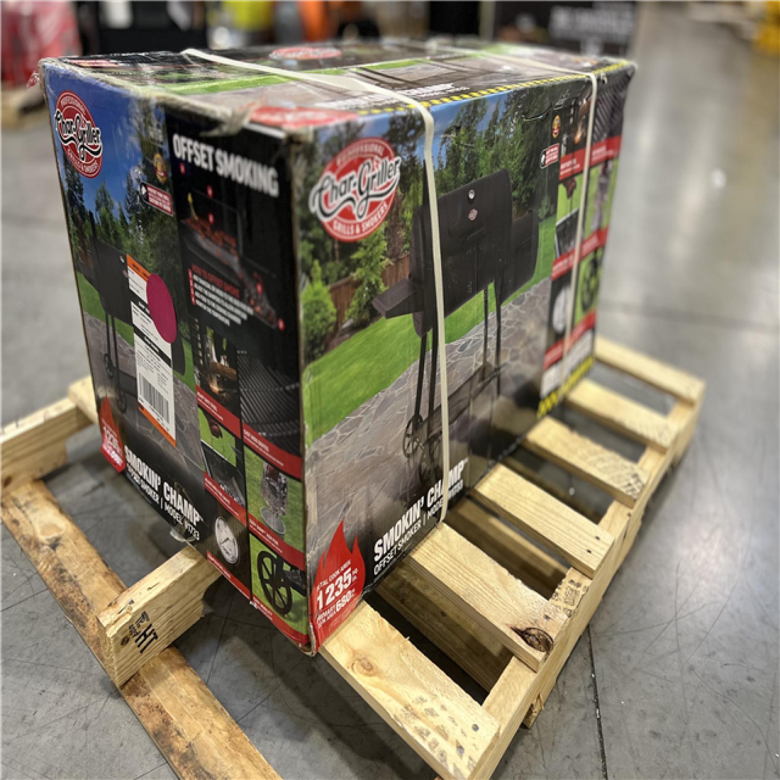 DALLAS LOCATION - Char-Griller Smokin' Champ Charcoal Grill Offset