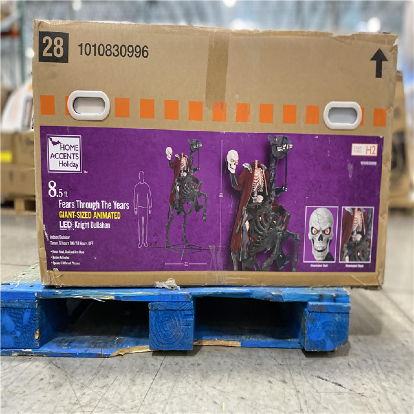 DALLAS LOCATION Home Accents Holiday 8.5 ft. GiantSized Animated LED