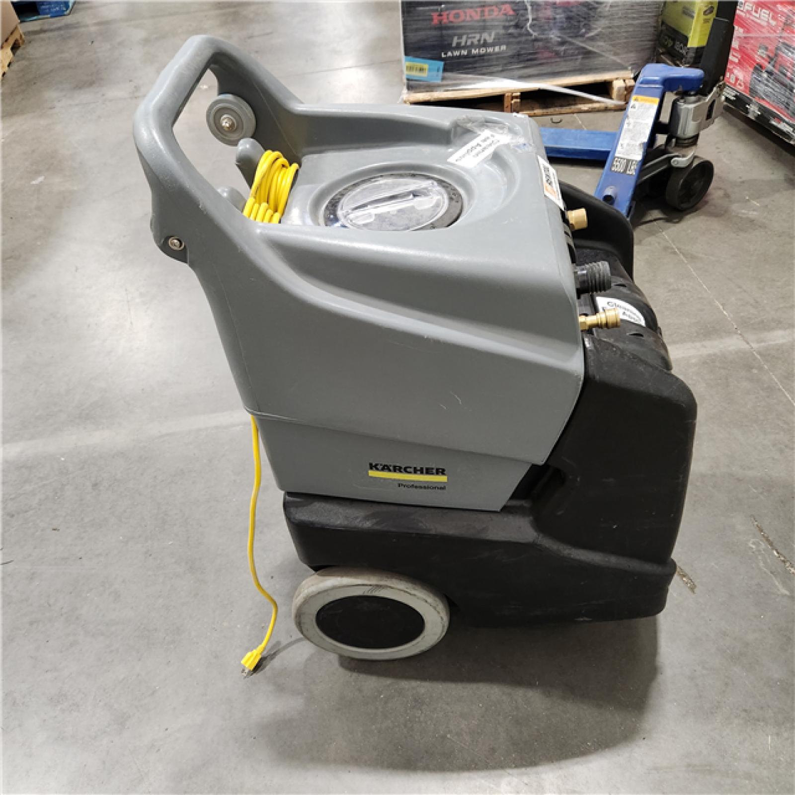 Dallas Location AsIs KARCHER SPRAY CLEANER Puzzi 50/14 E
