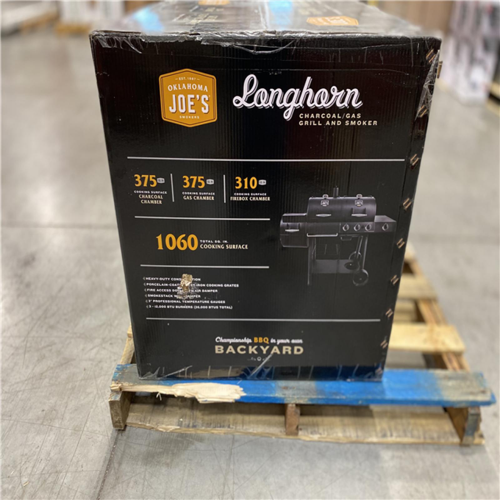 DALLAS LOCATION OKLAHOMA JOE'S Longhorn Combo 3Burner Charcoal and