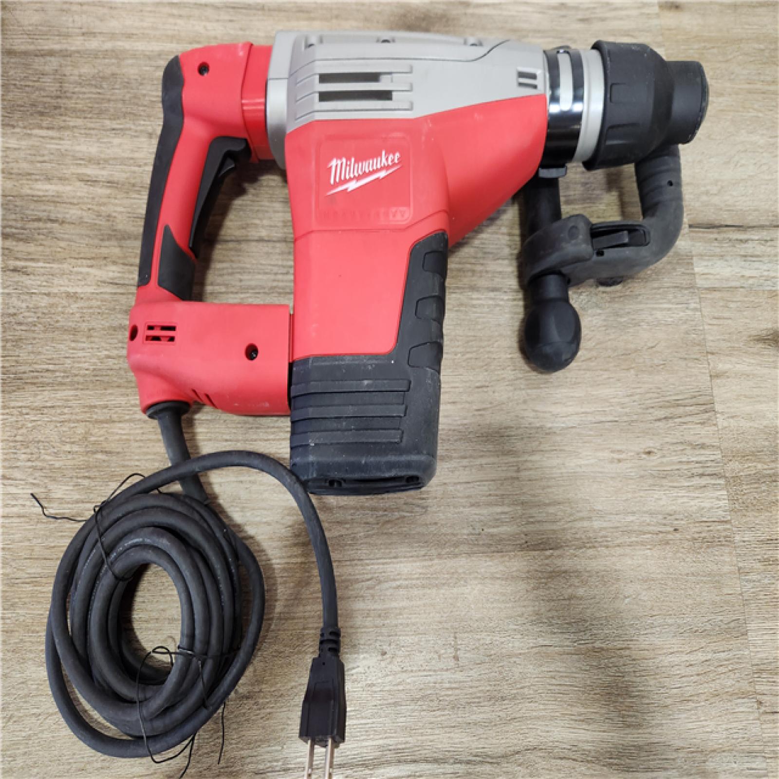 Phoenix Location Milwaukee SDSMAX Demolition Hammer 544621